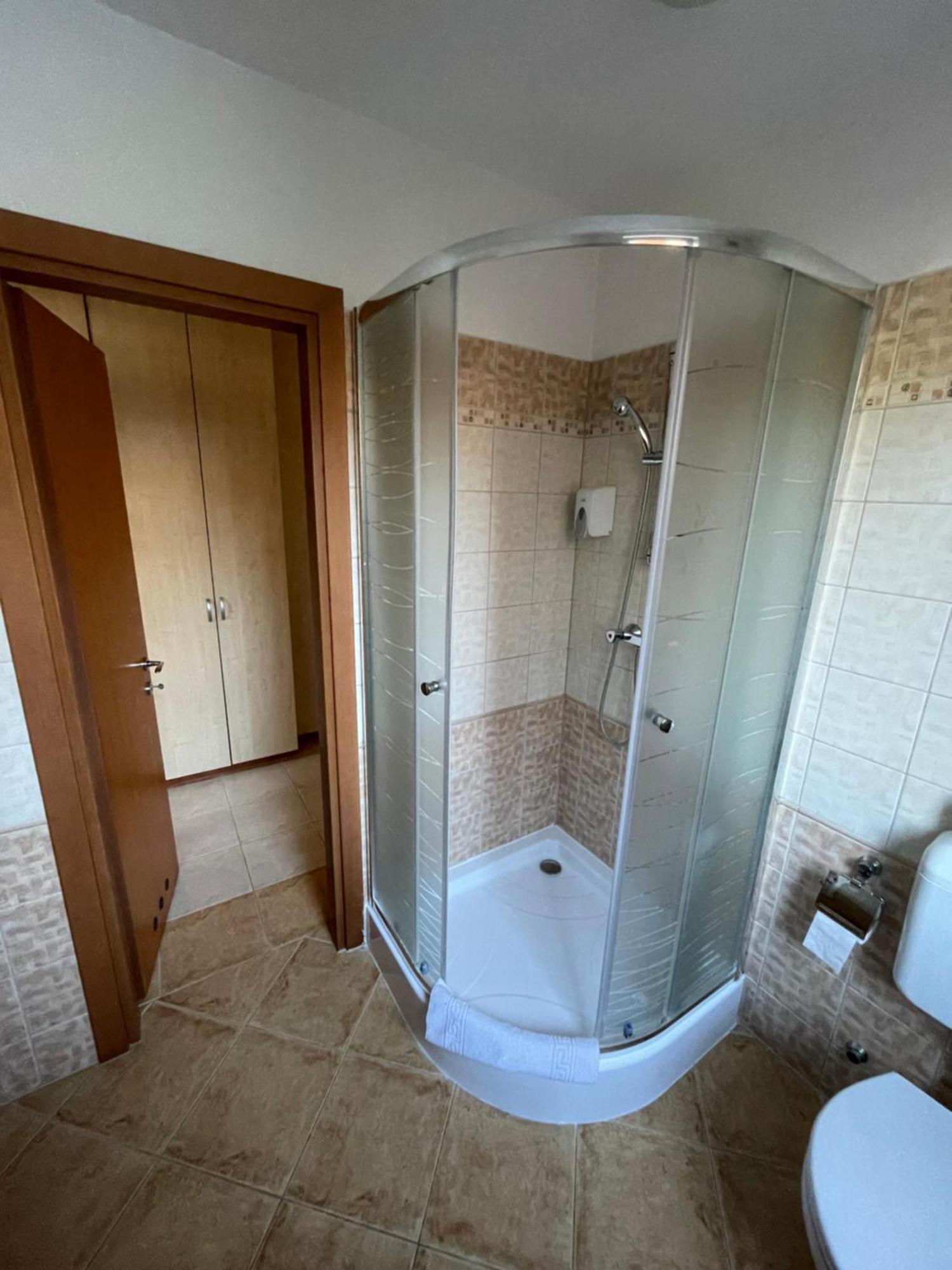 Garda Wellness Apartmanhaz Hévíz 객실 사진
